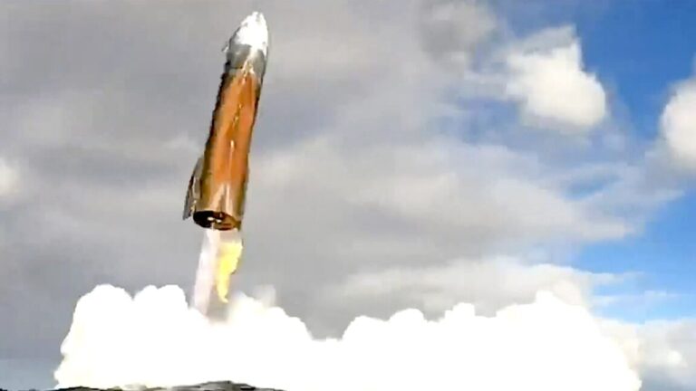 ship37splash 1152x648 1756301760