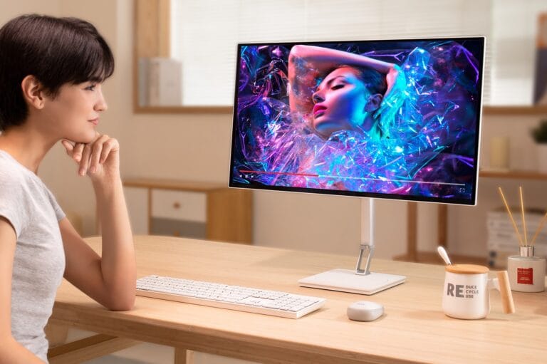 AI News 5 Acer CE270U Z lifestyle 2