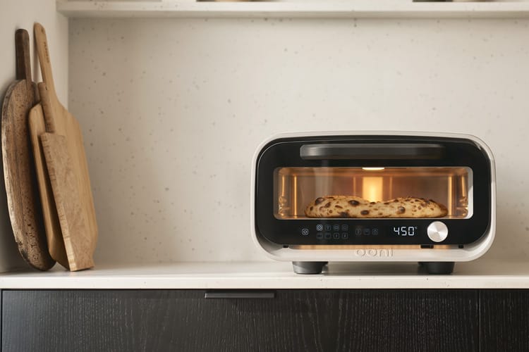 Ooni Volt 2 pizza oven