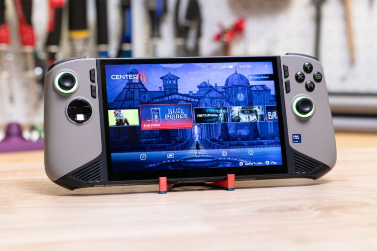 AI News 2 msi claw 8 ai plus sean hollister verge 331A1260 2